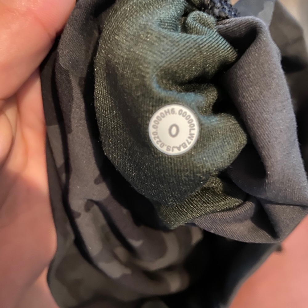 Lululemon align short 6” - Picture 4 of 4